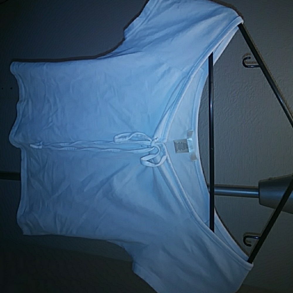 White tie top